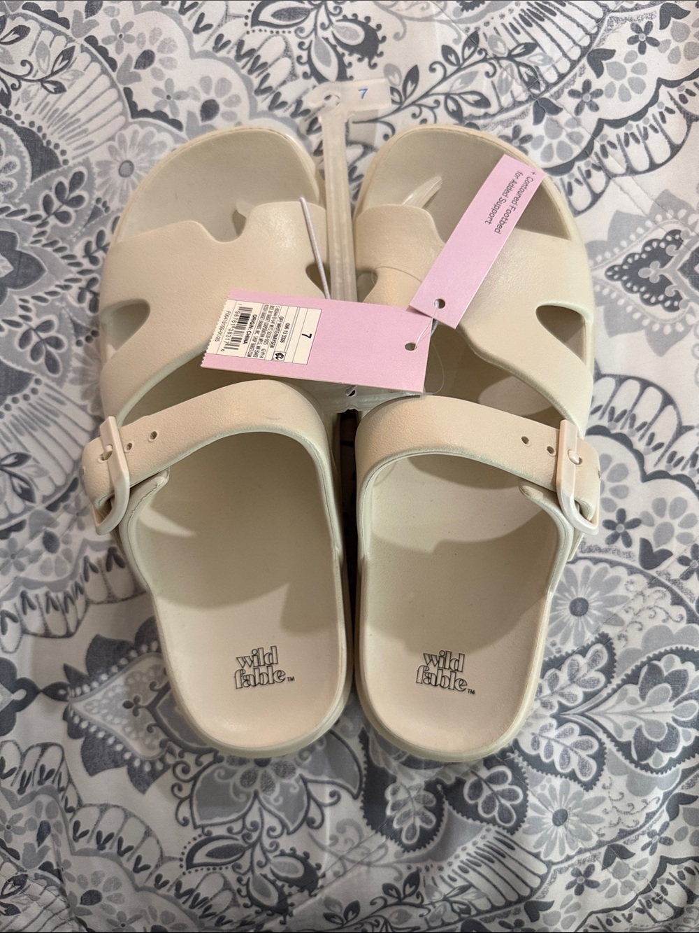 wild fable Women's Light Cream Slip-On Buckle Sandals